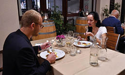 CREATOR: gd-jpeg v1.0 (using IJG JPEG v62), default quality 