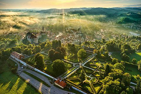 Český Krumlov. Schlossgarten, Bildquelle: Libor Sváček, Archiv Vydavatelství MCU